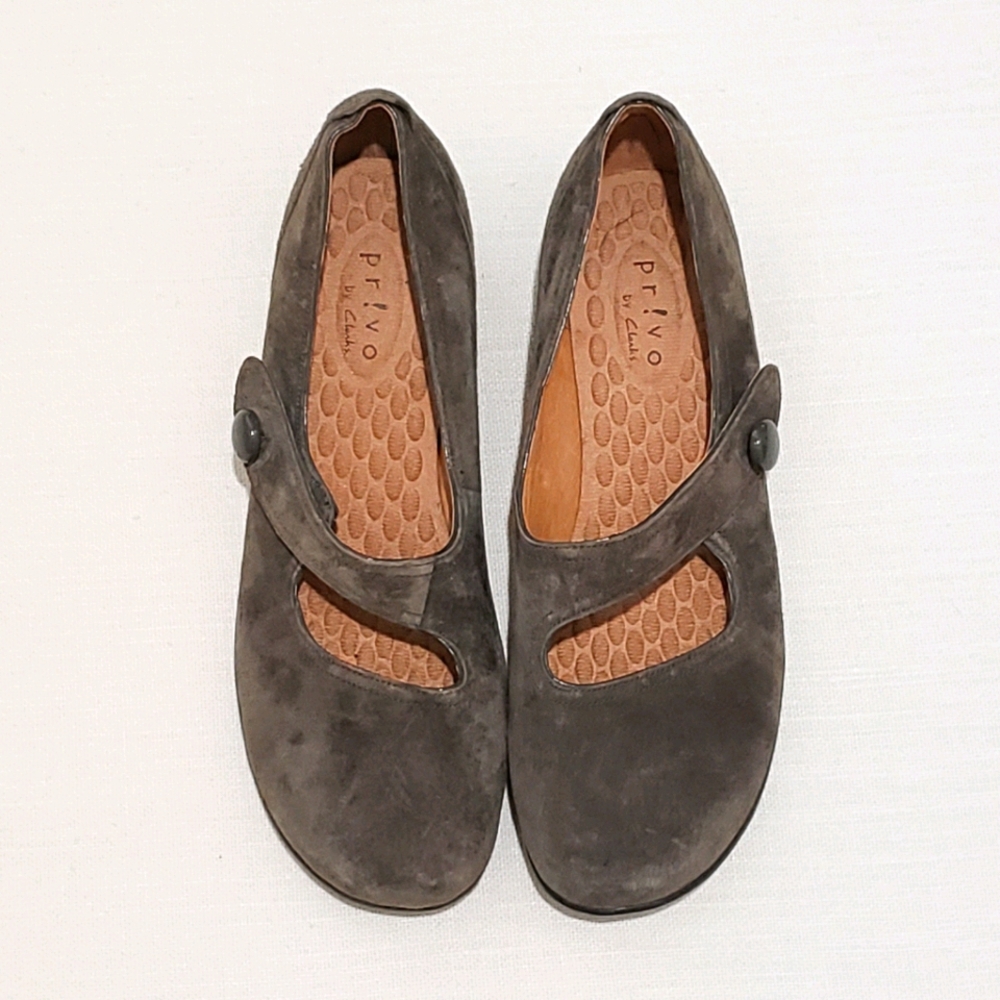 Privo by Clarks olive comfort shoe size 8.5